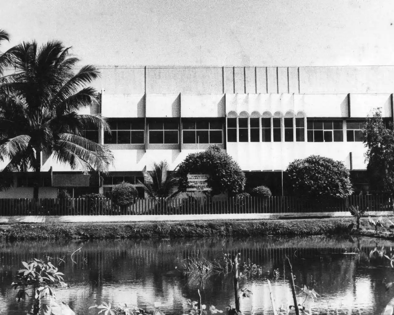 Gedung mirota ksm jaman dulu